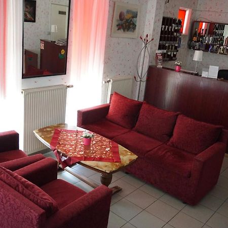 Panama Motel Szekesfehervar Exterior photo
