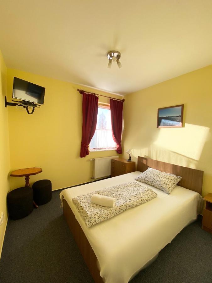Panama Motel Szekesfehervar Exterior photo