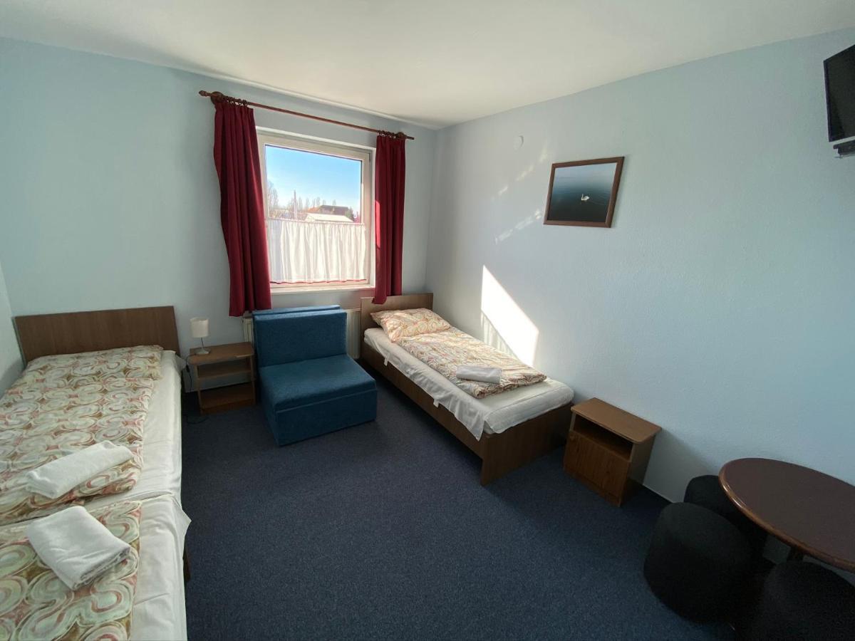 Panama Motel Szekesfehervar Exterior photo