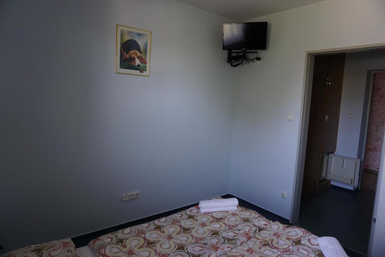Panama Motel Szekesfehervar Exterior photo